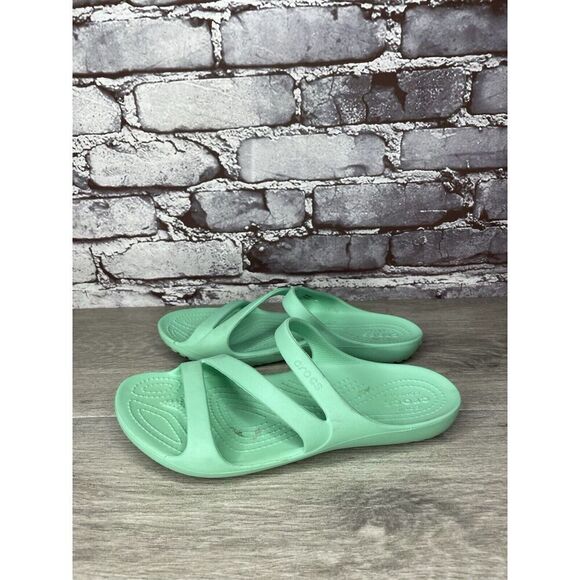 CROCS Iconic Comfort Green Rubber Slides Light Flats Sandals Women Sz 6M US/36EU - Picture 10 of 15